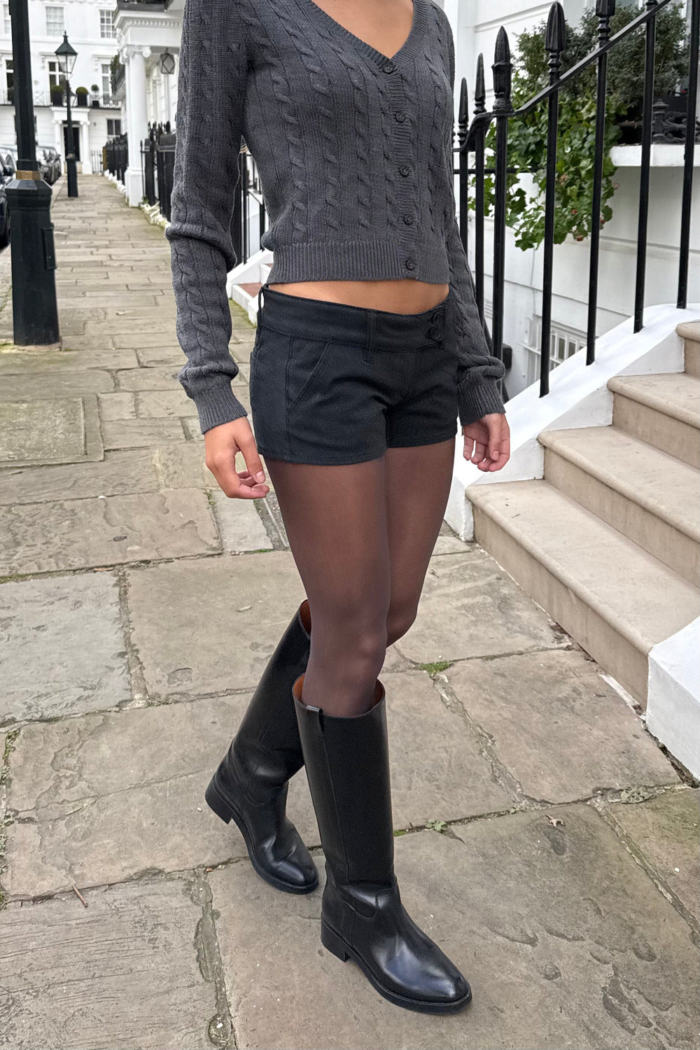 Ruth Shorts | Faded Black / XS/S
