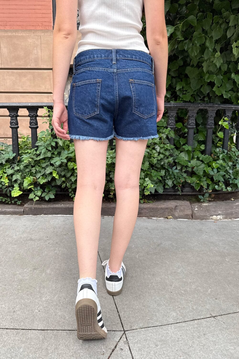 Dark Denim / M
