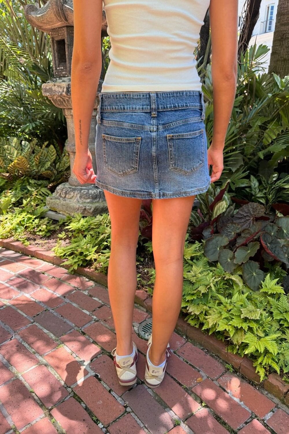 Jayda Skirt | 90 Wash Denim / XS/S