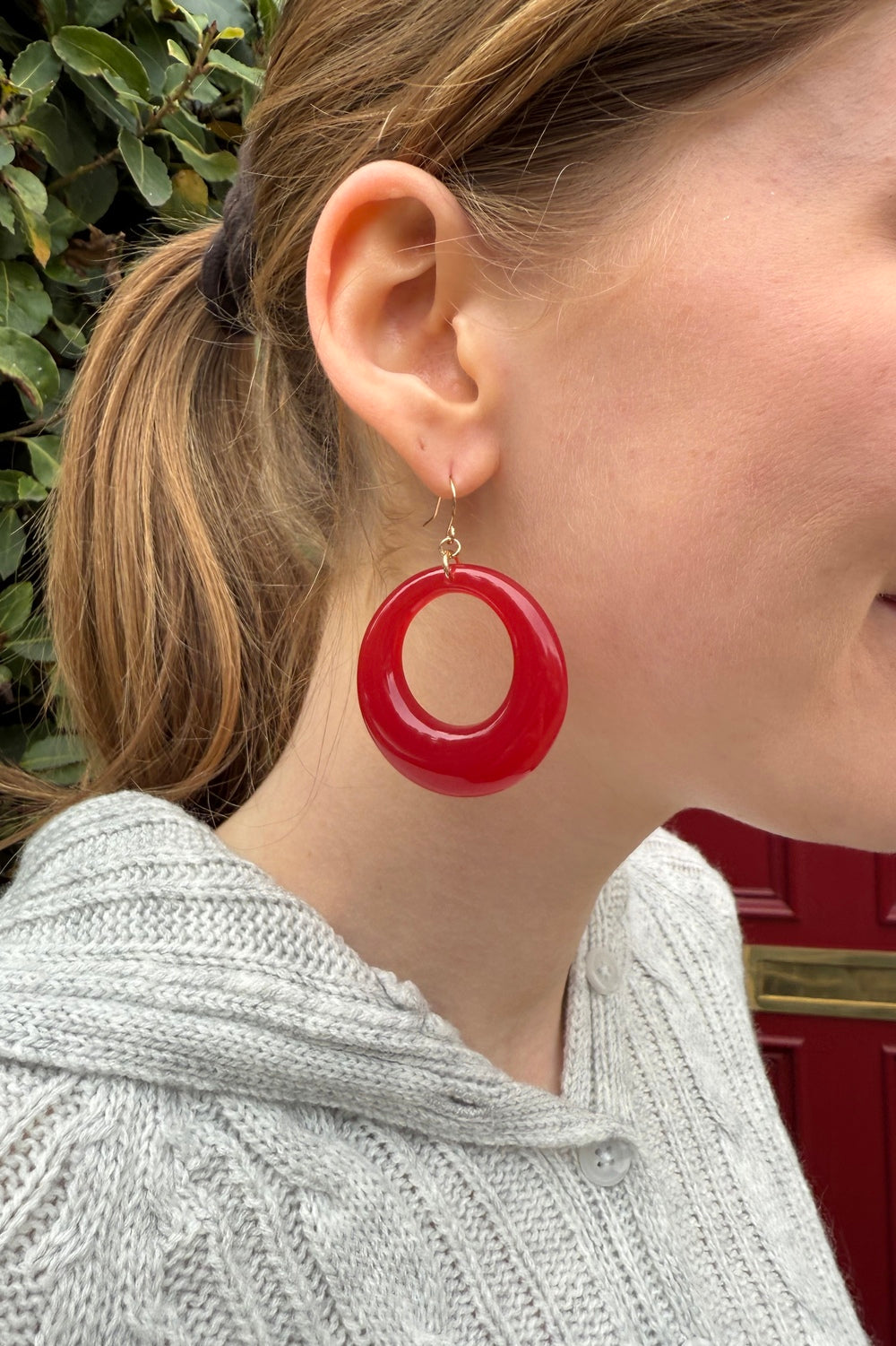 Shell Hoop Earrings | Viva Magenta