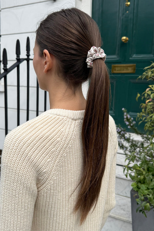 White With A Bouquet Of Roses