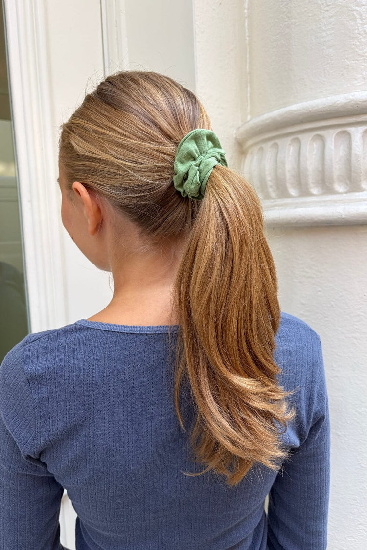 Scrunchie | Light Olive Green