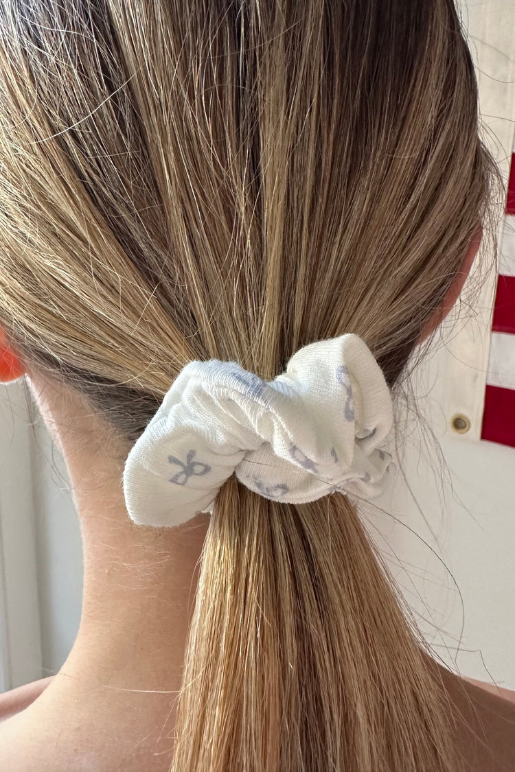 Bow Scrunchie | White