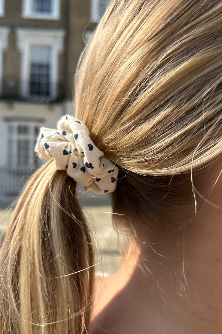 Heart Scrunchie | Ivory With Navy Hearts