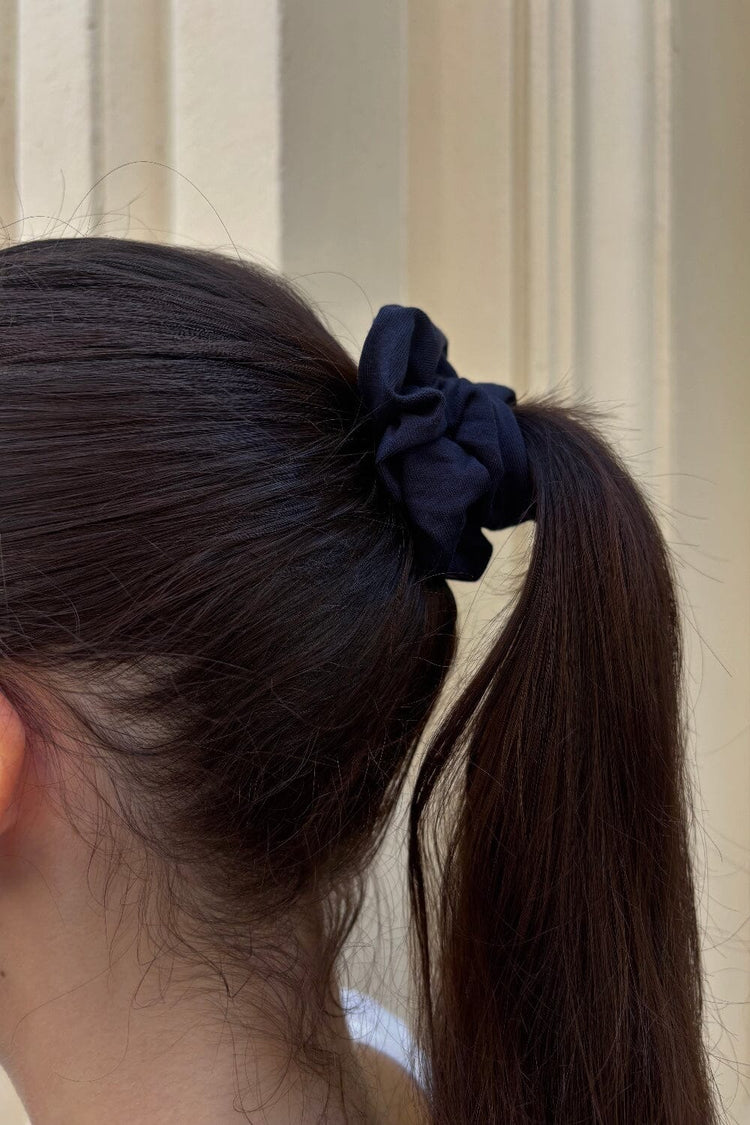 Basic Scrunchie | Dark Navy