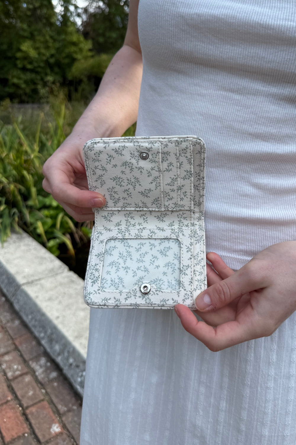Floral Card Case | Ivory