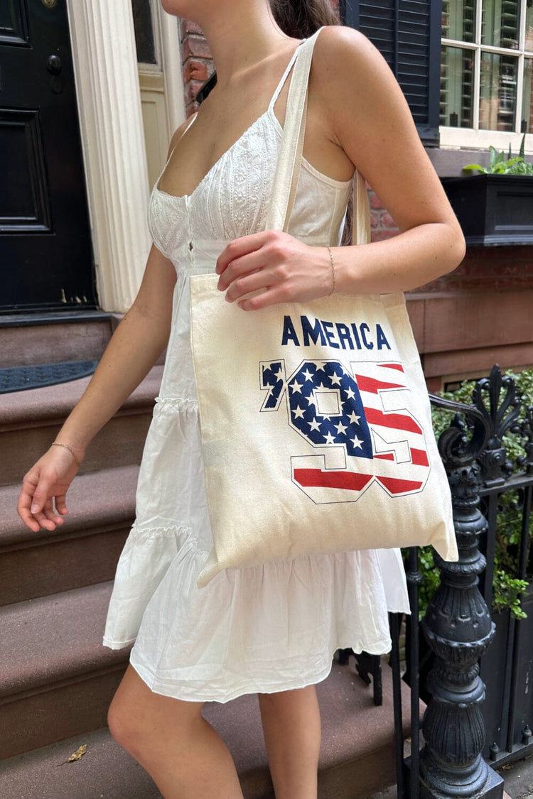 America '95 Tote Bag | America '95 Tote Bag