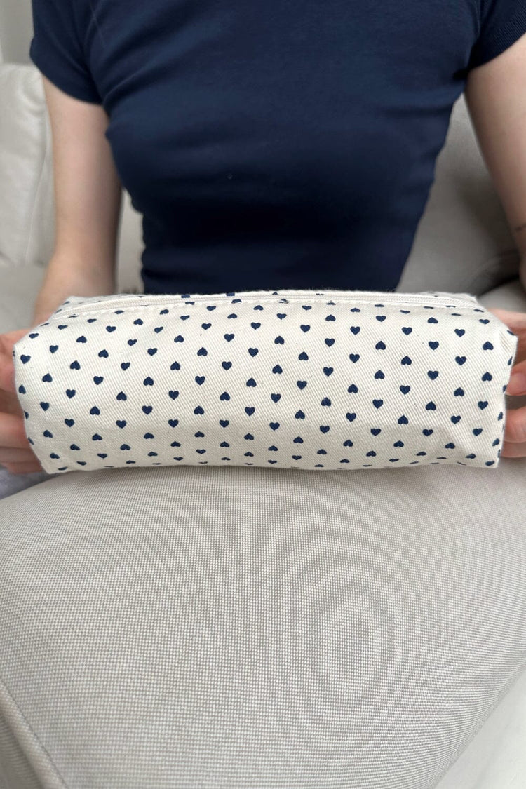 Hearts Makeup Bag | Ivory With Navy Hearts