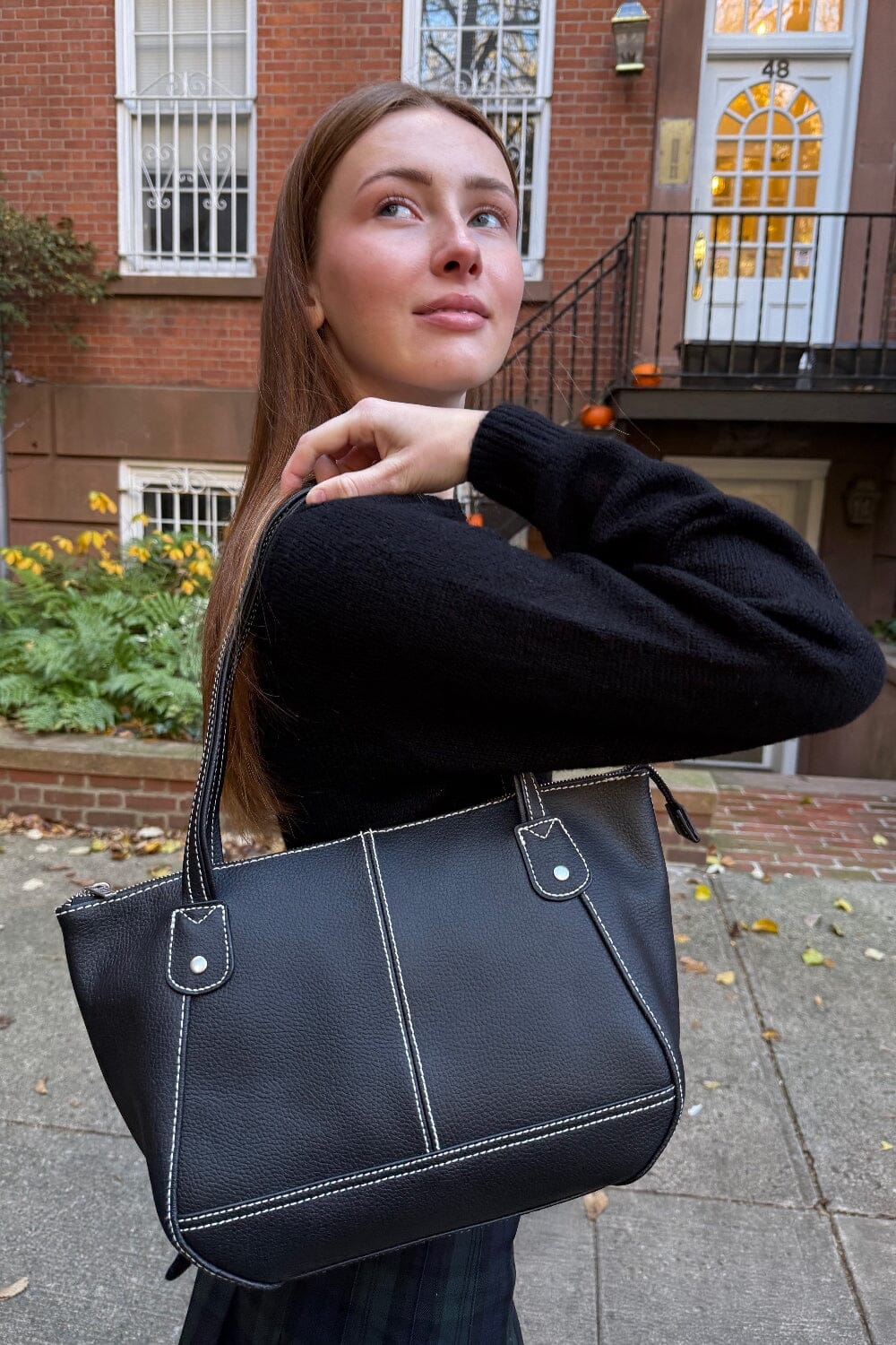 Leather Shoulder Bag | Black