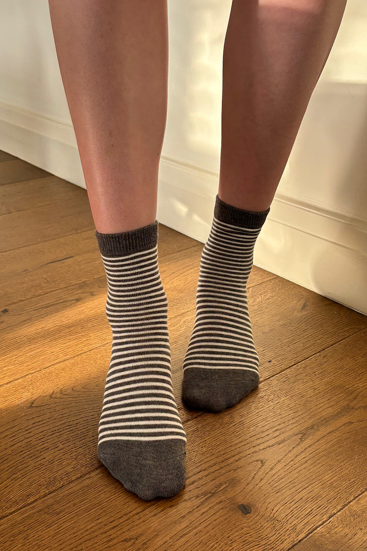 Striped Socks | Dark Grey White Stripes