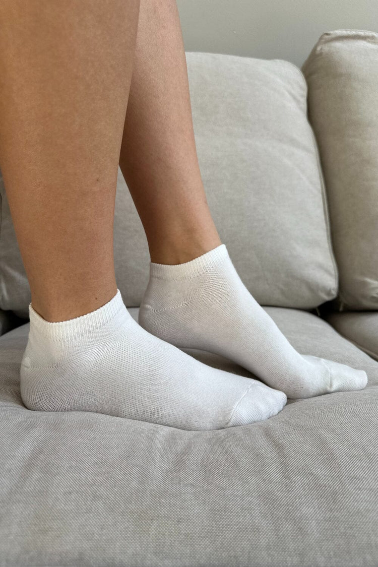 Basic Ankle Socks | White