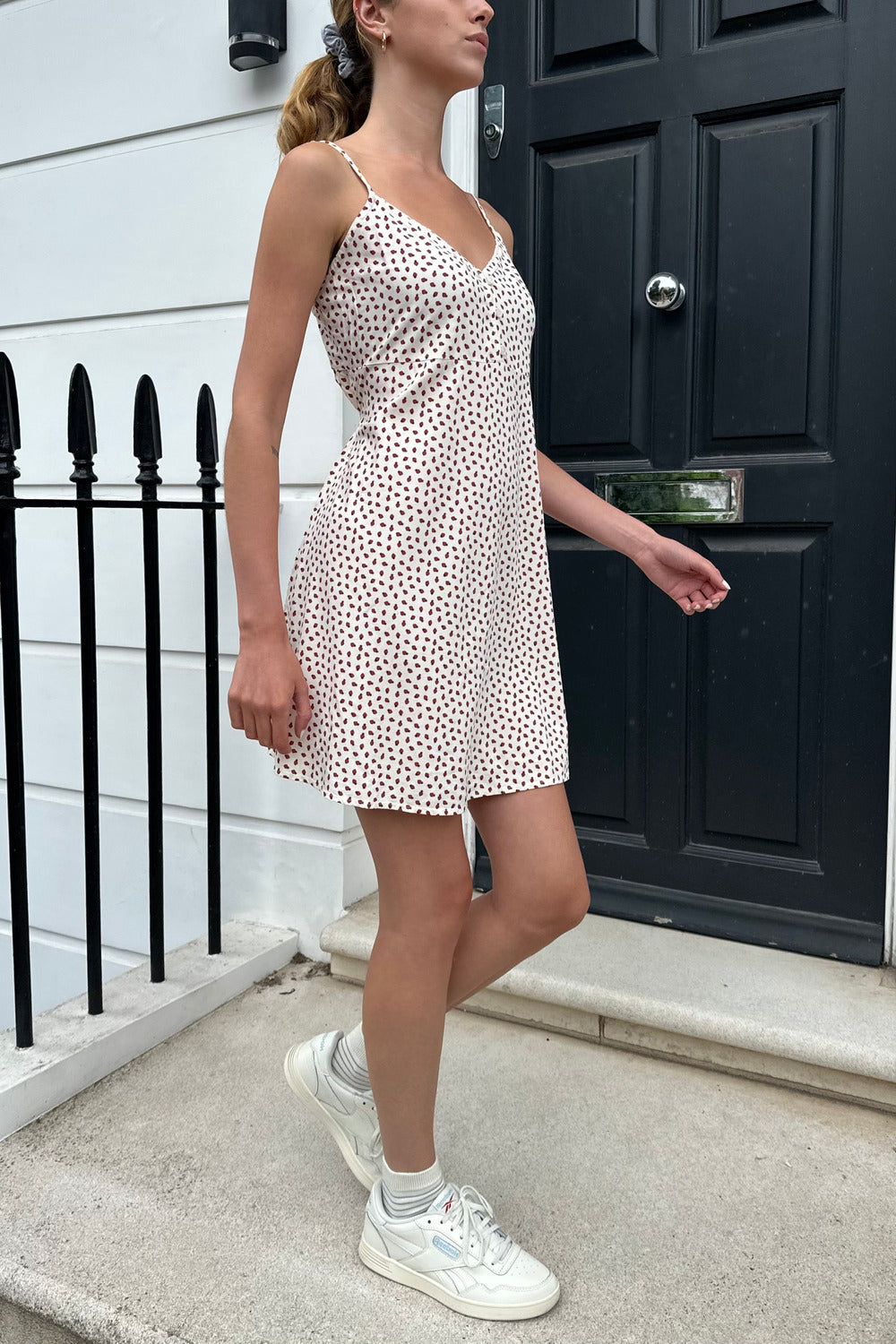 Sabrina Dress | Strawberries / XS/S