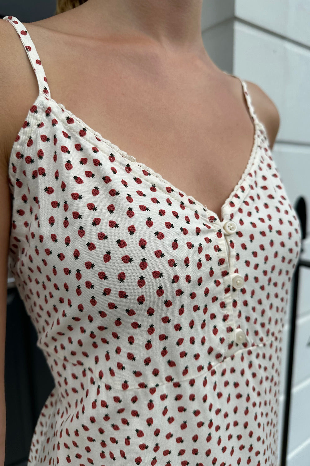 Sabrina Dress | Strawberries / XS/S