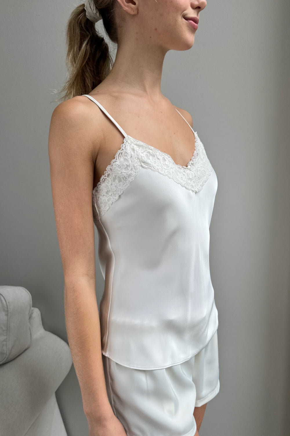 White / XS/S