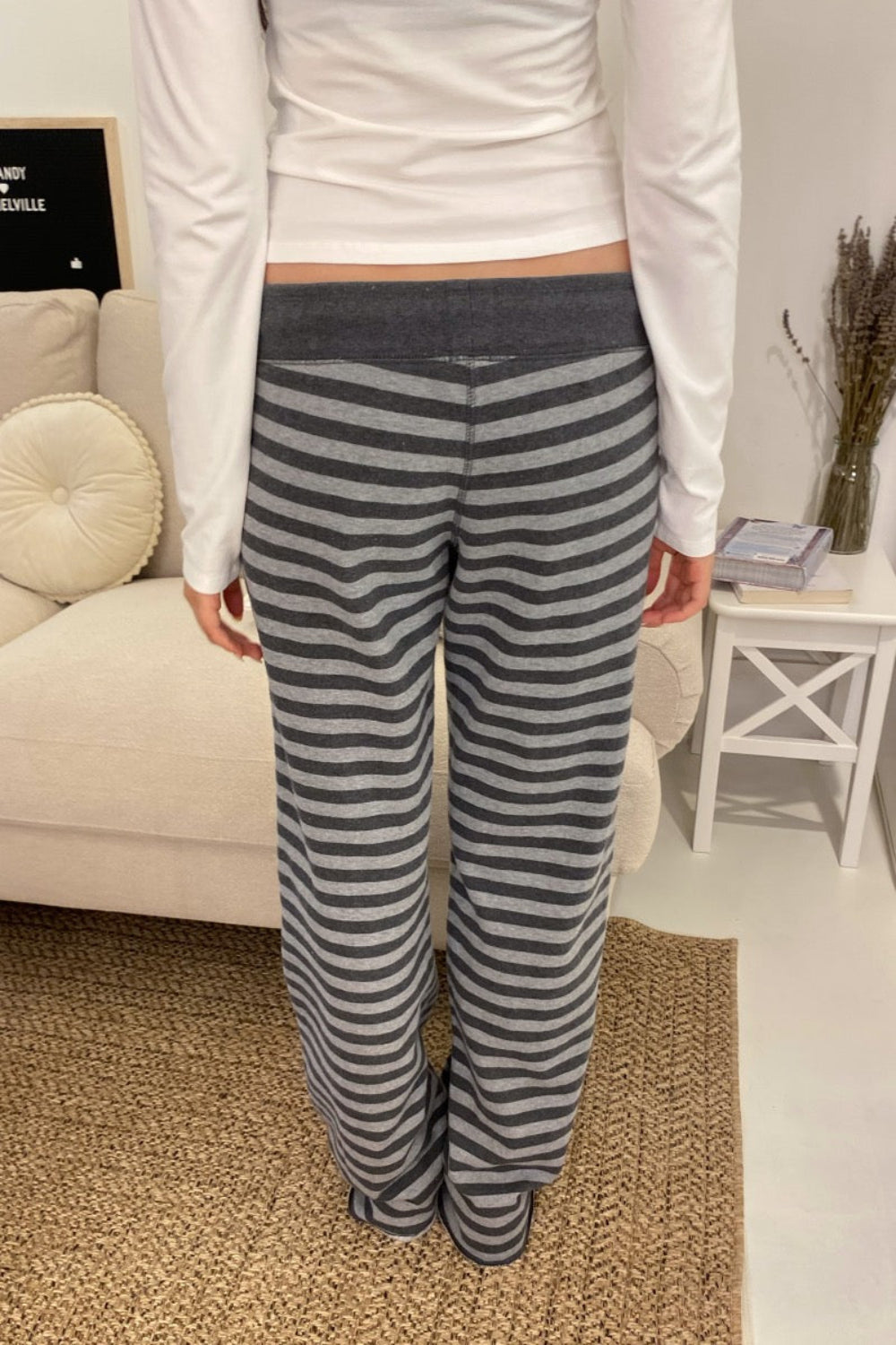 Hilary Striped Pants | Grey Charcoal Stripes / XS/S