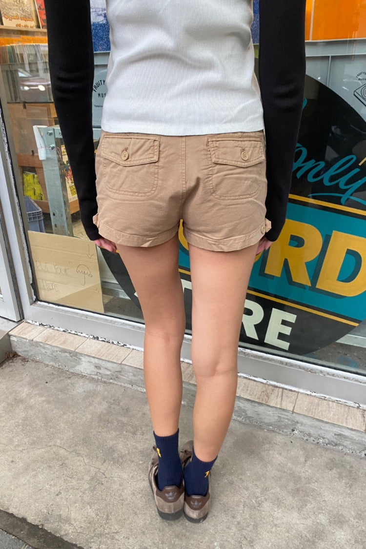 Maude Shorts | Warm Sand / XS/S