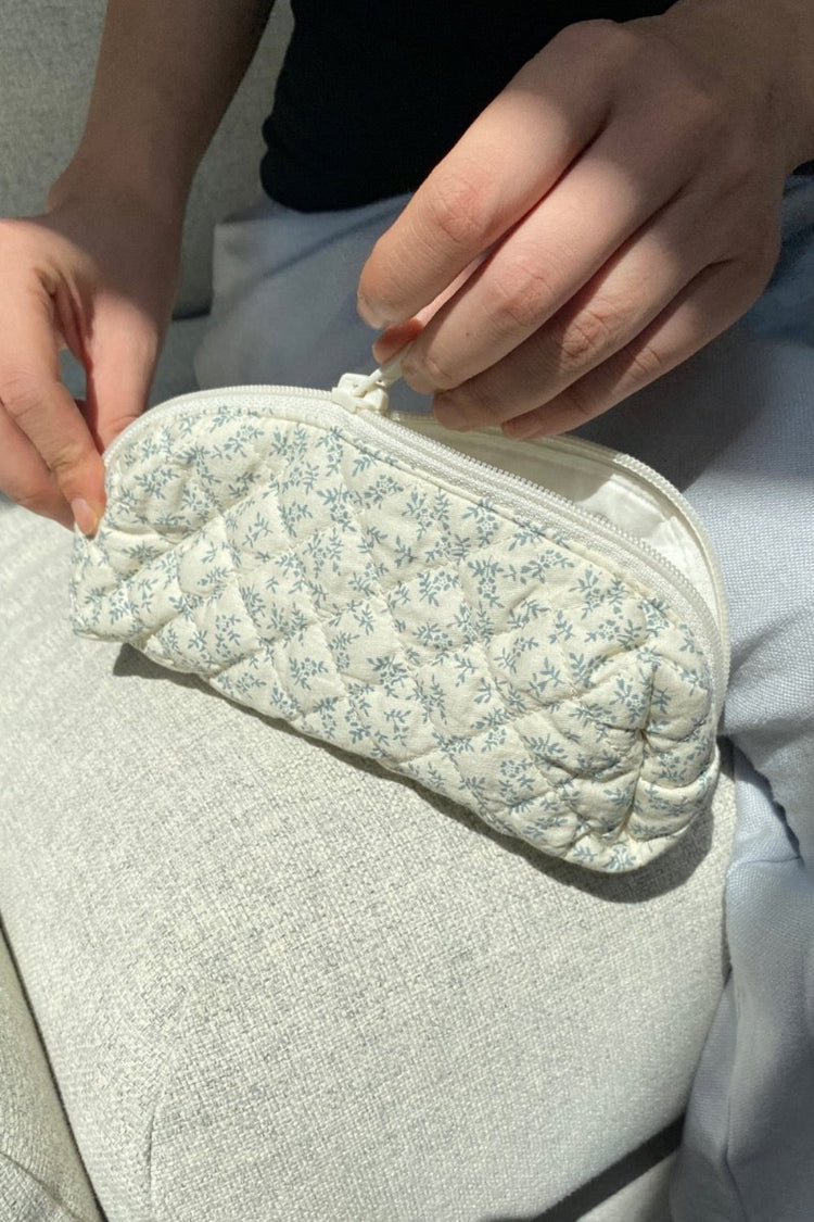 Floral Leaf Makeup Bag | Cream Blue Leaf Floral