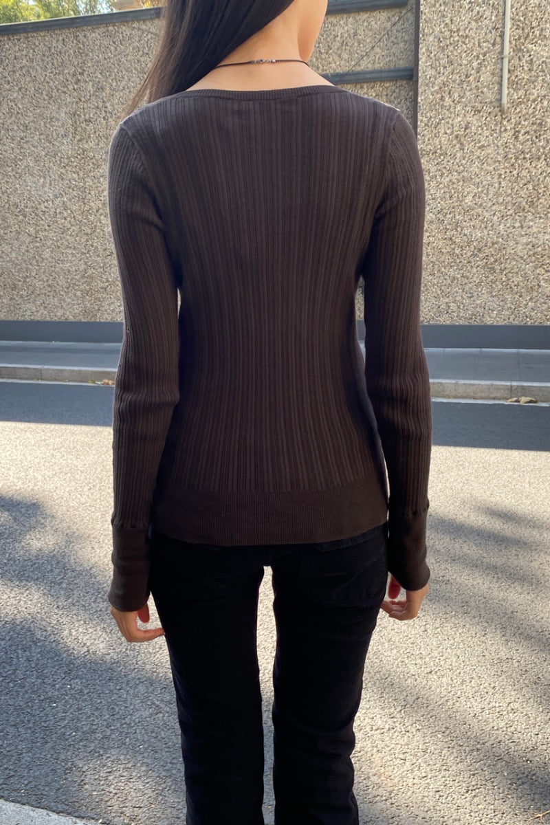 Linnet Top | Dark Brown / Regular Fit