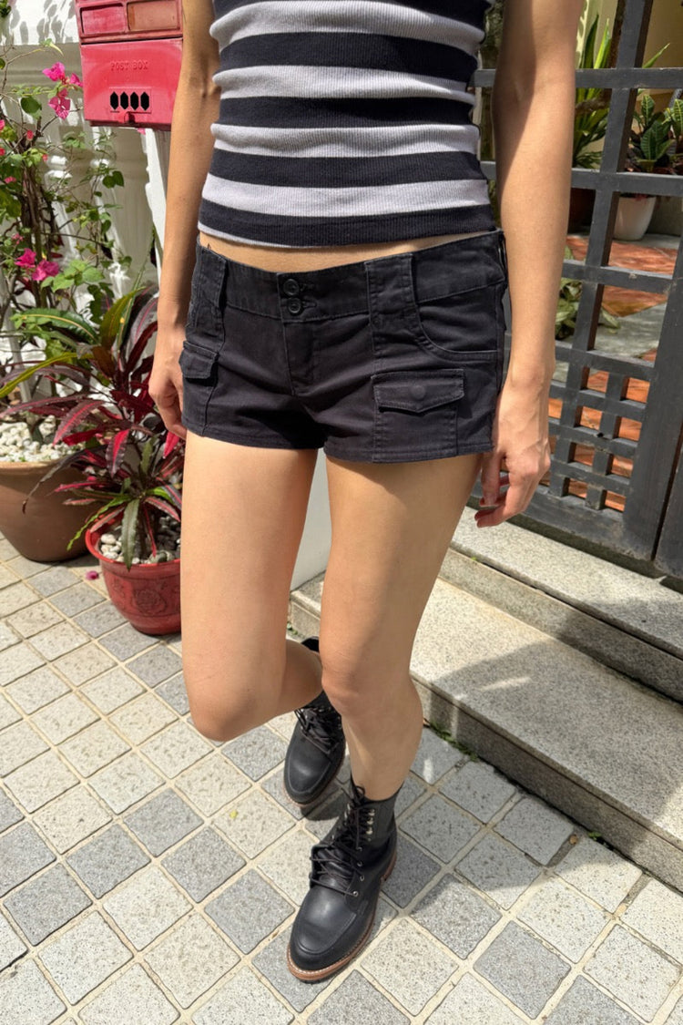 Agata Shorts | Black / XS/S