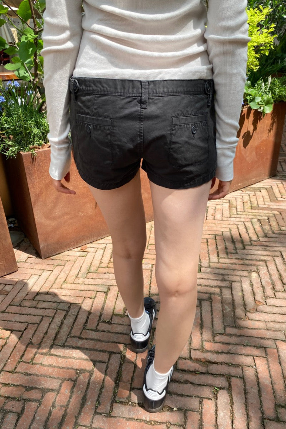 Toria Shorts | Black / XS/S