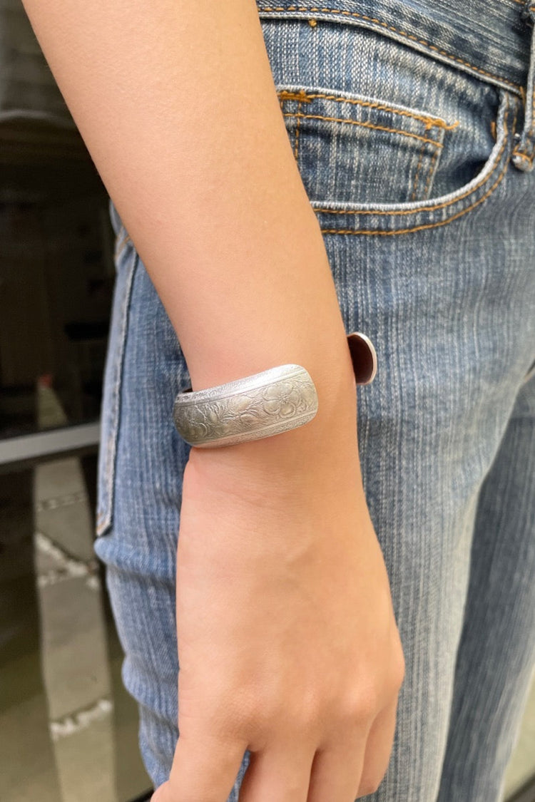 Floral Engraved Bracelet | Silver