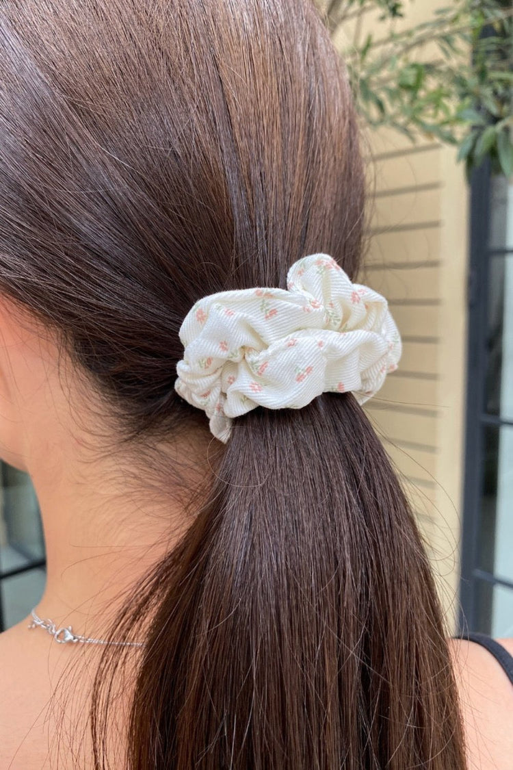 Floral Scrunchie | Light Pink Green Floral