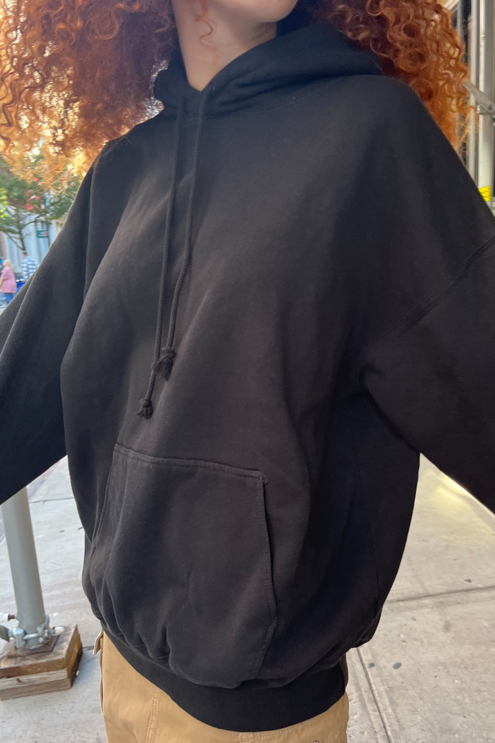 Black / Regular Fit