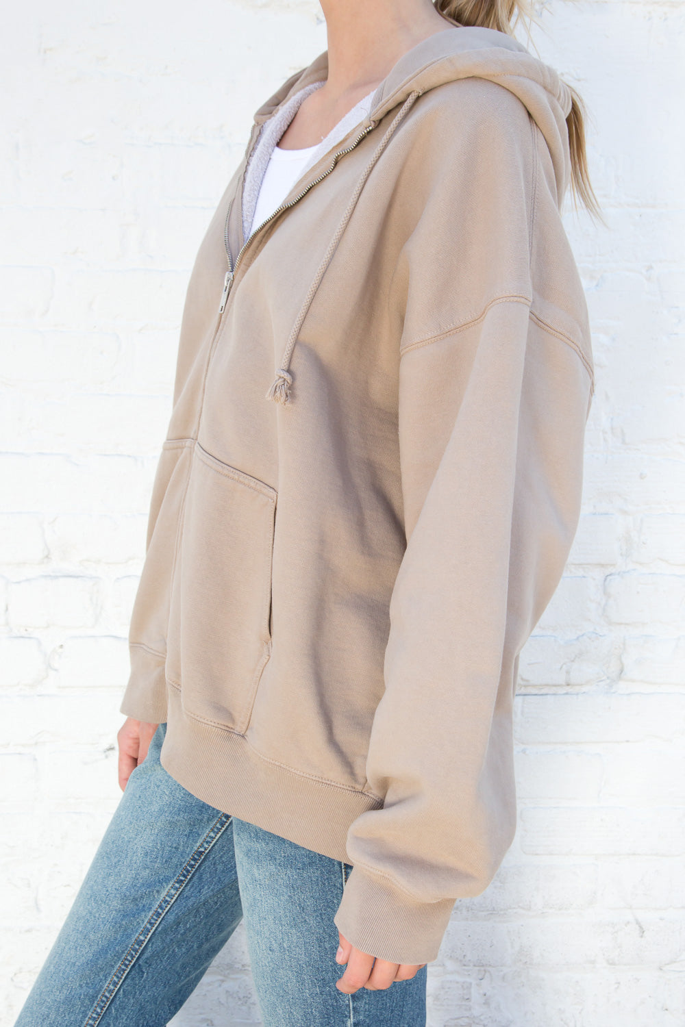 Carla Hoodie | Tan / Oversized Fit