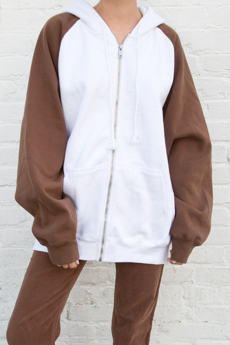 Ivory Brown / Oversized Fit