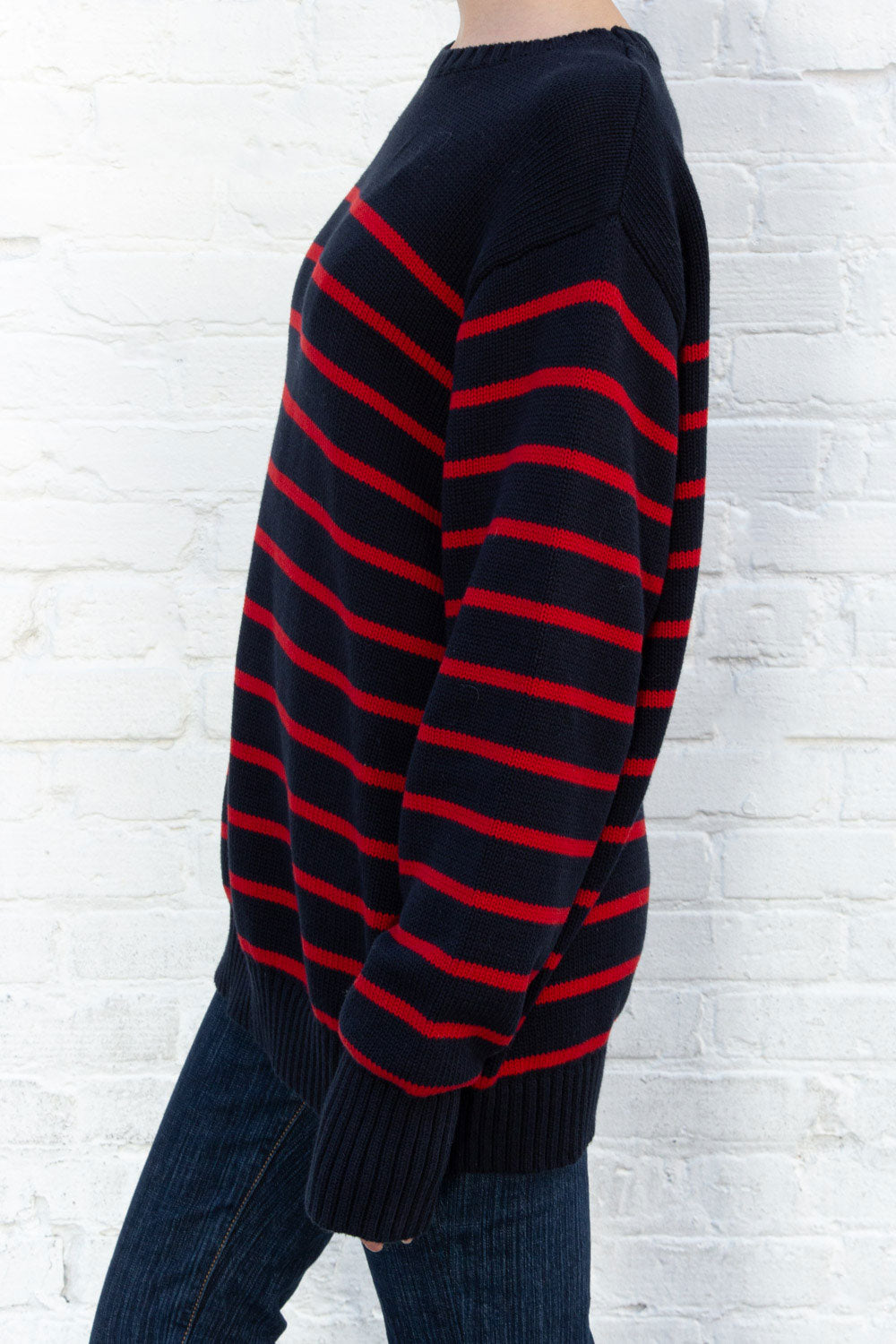 Navy and Red Thin Stripes / Oversized Fit
