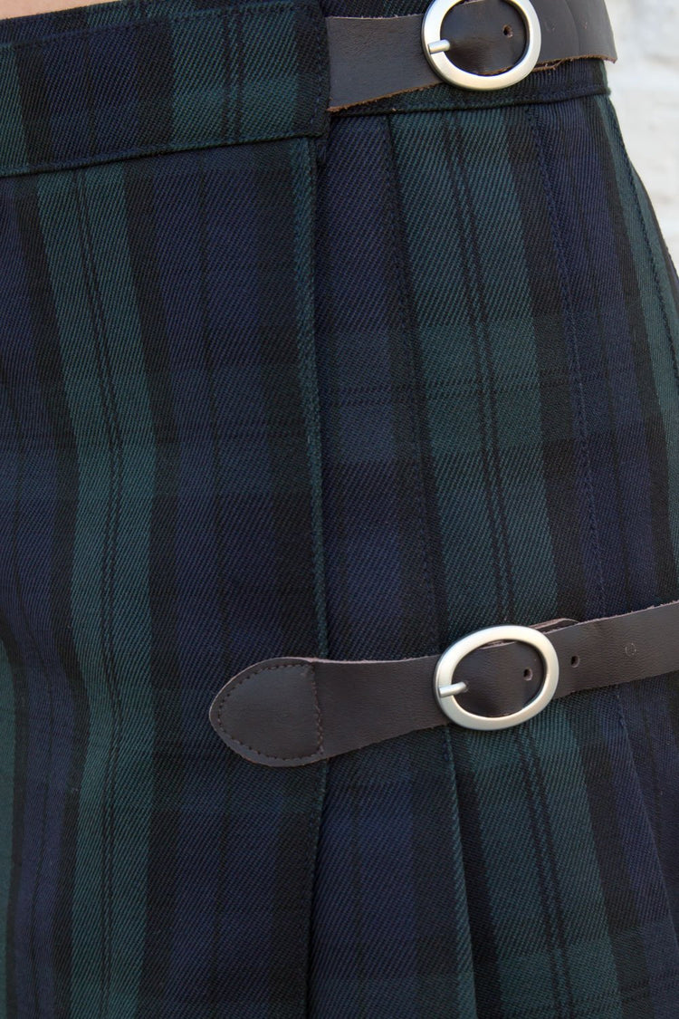 Dana Plaid Buckle Skirt | Navy Blue And Dark Green Plaid / XS/S