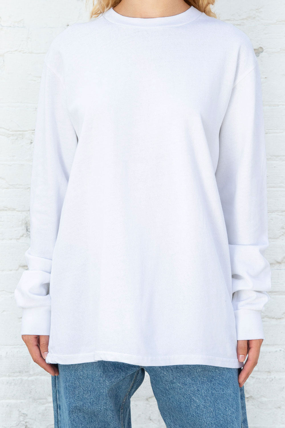White / Oversized Fit
