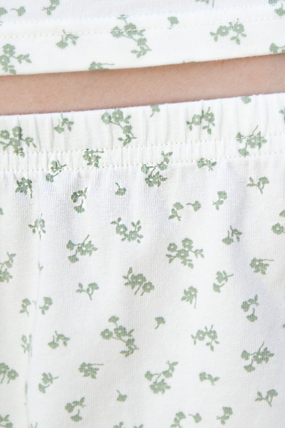 White Sage Green Floral / XS/S