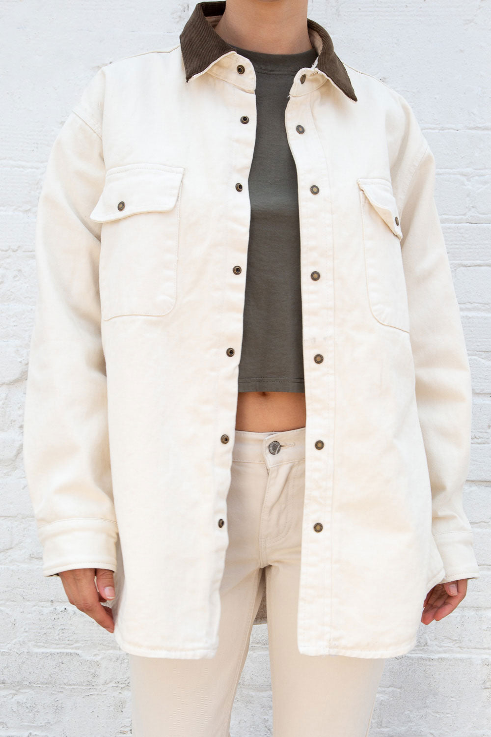 Ivory / Oversized Fit