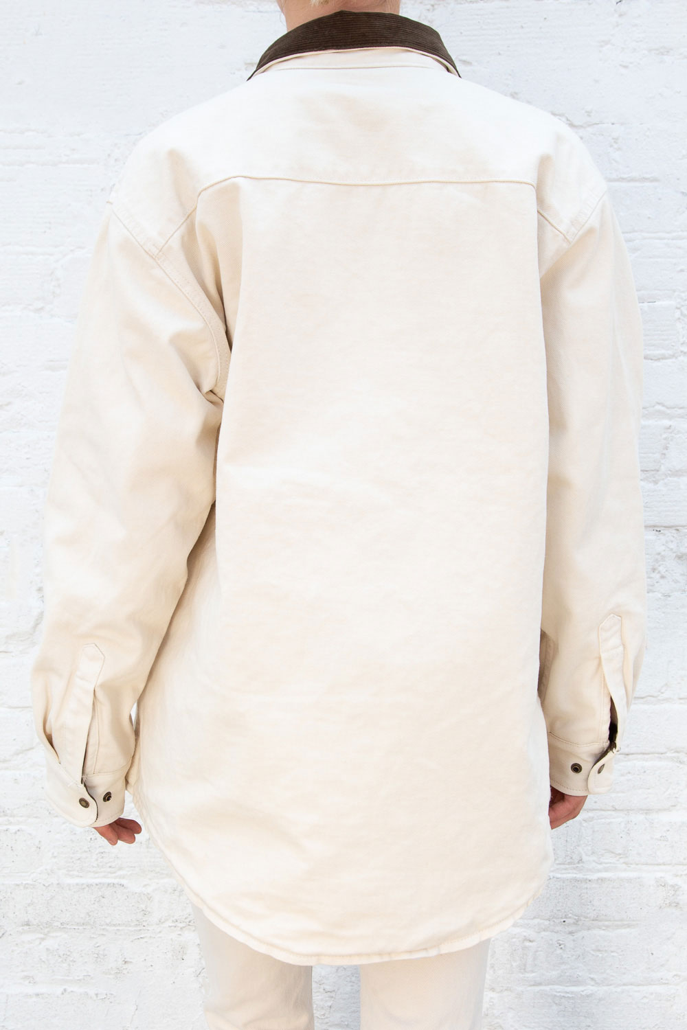 Ivory / Oversized Fit