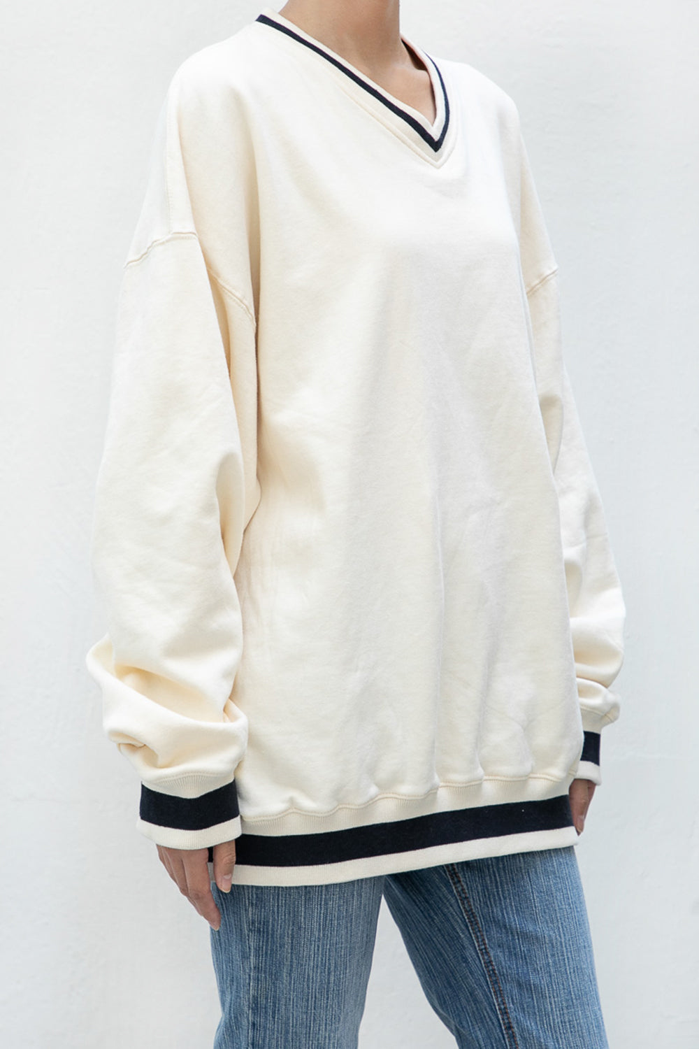 White / Oversized Fit